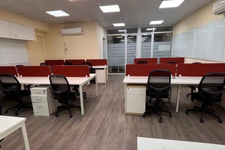 Team Area, center-point Commercial Office Space 900 Sq.Ft. In Andheri East Mumbai 9479648