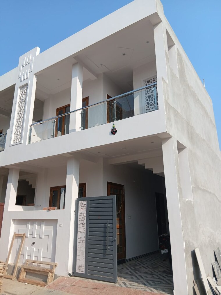 Exterior View, gomti nagar 3 Bedroom 1550 Sq.Ft. Independent House In Gomti Nagar Lucknow 9479672