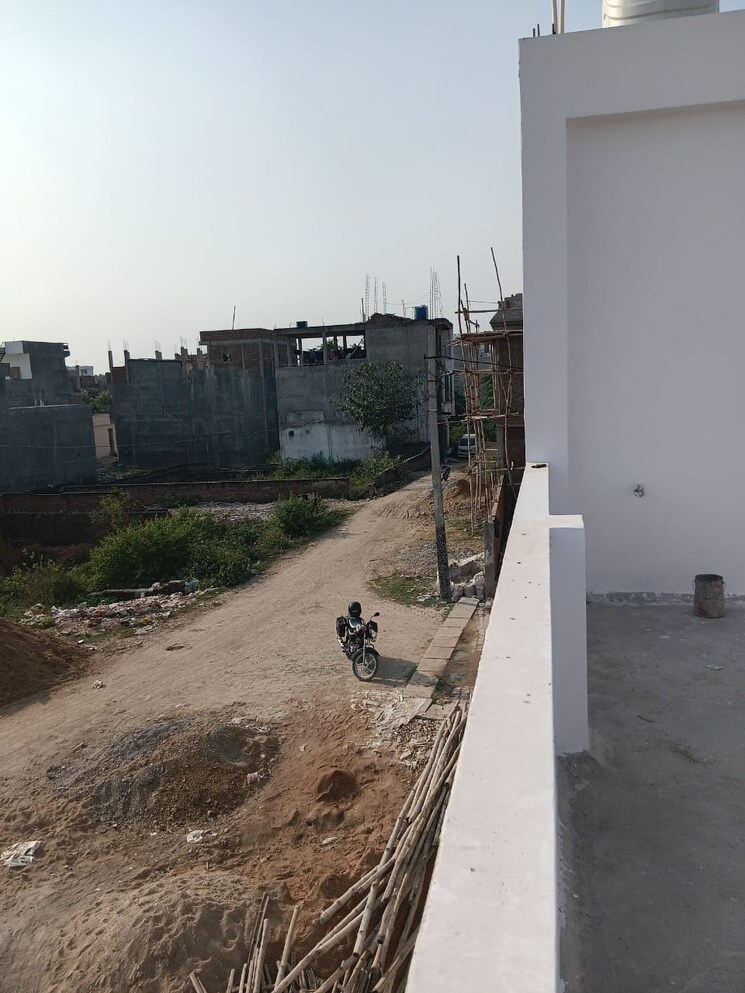 Exterior View, gomti nagar 3 Bedroom 1550 Sq.Ft. Independent House In Gomti Nagar Lucknow 9479672