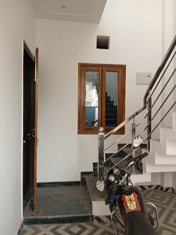 Staircase in 3 BHK Independent House at Gomti Nagar – for Rent