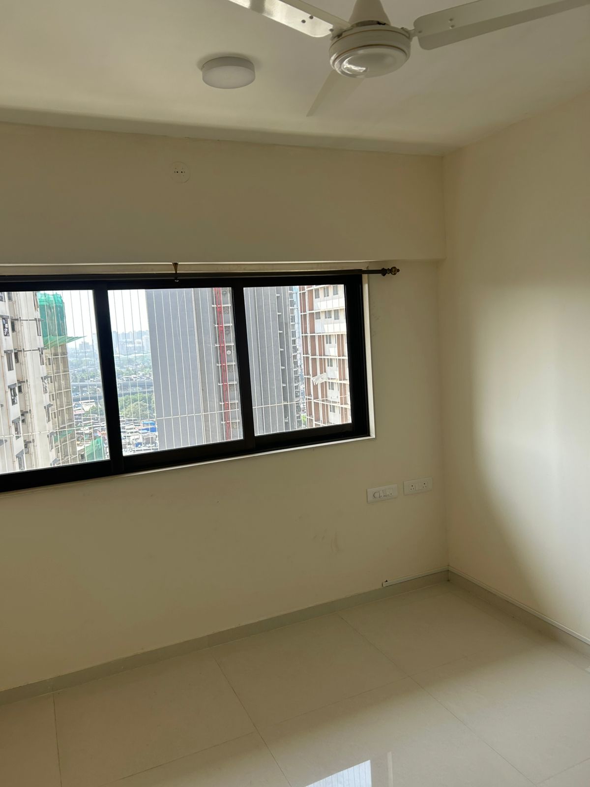 3 BHK 942 Sq.Ft. Apartment in Lotus Sky Garden