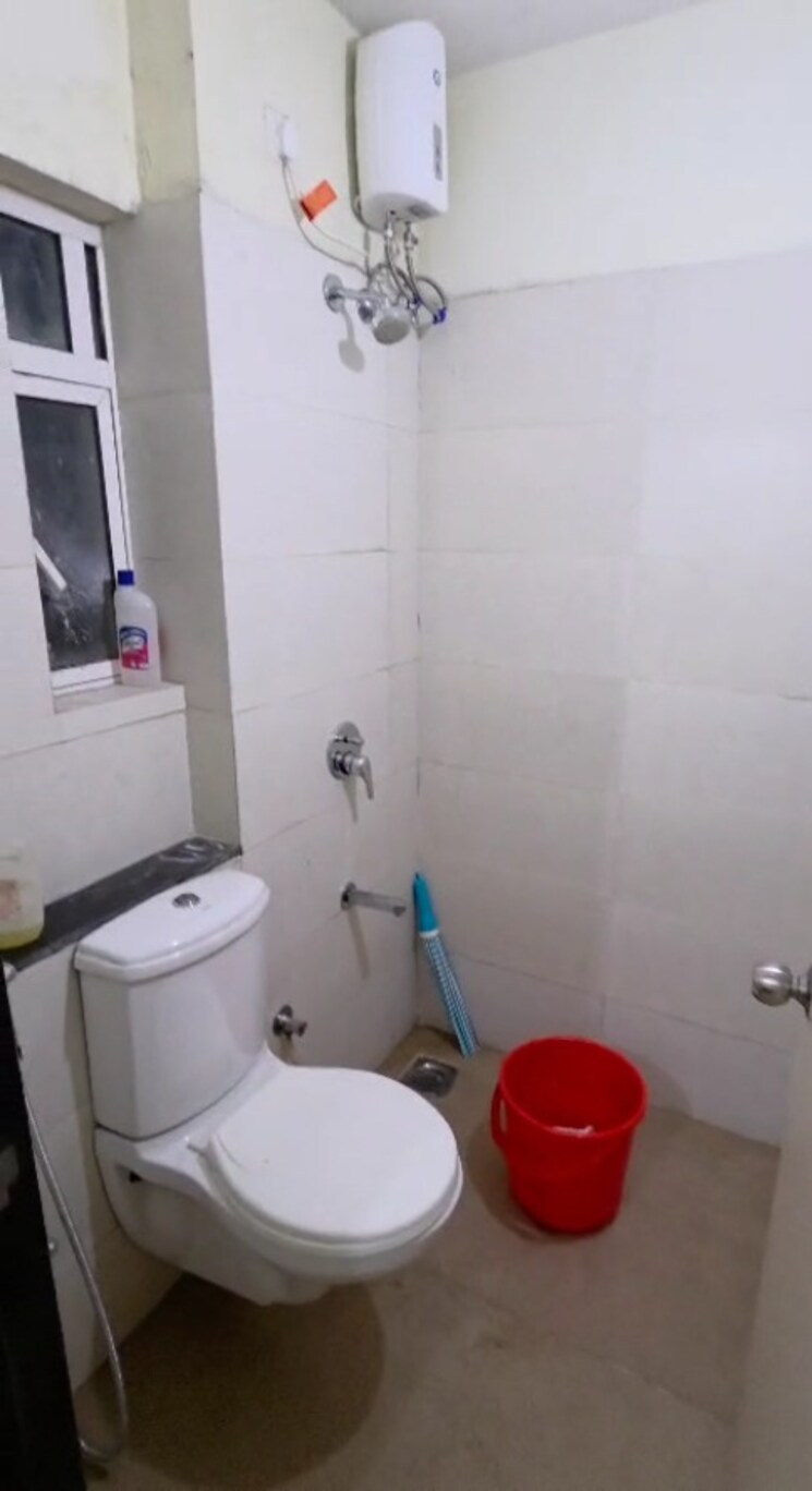 Bathroom, indiabulls-greens 2 Bedroom 891 Sq.Ft. Apartment In New Panvel Navi Mumbai 9479693