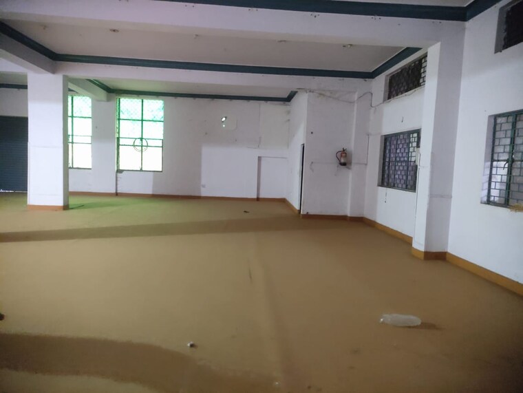 Room, site 4 sahibabad Commercial Warehouse 6000 Sq.Ft. In Site 4 Sahibabad Ghaziabad 9479702