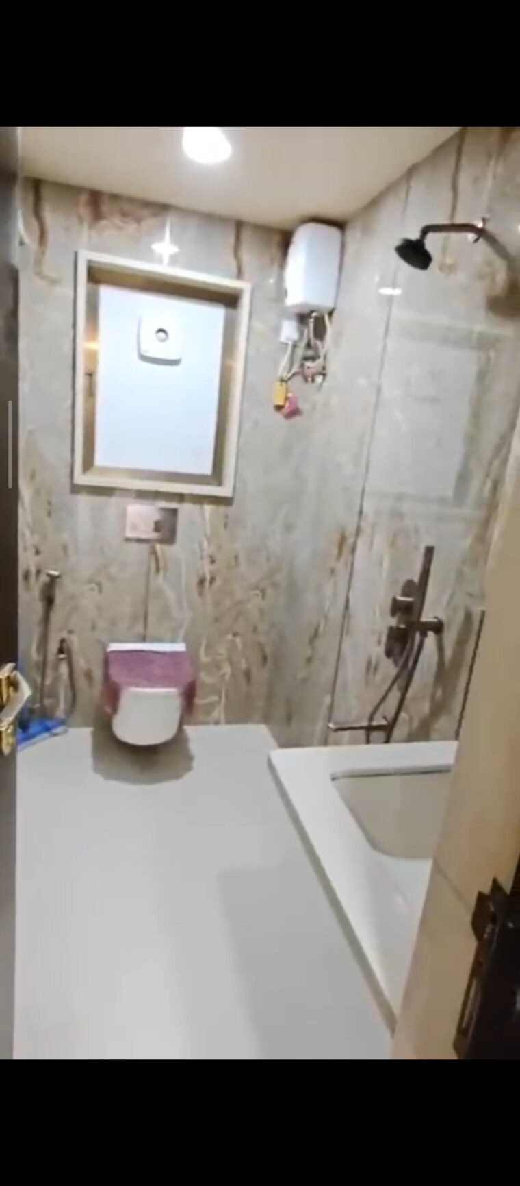 Bathroom, shubham-alaska 2 Bedroom 605 Sq.Ft. Apartment In Ghatkopar East Mumbai 9479748