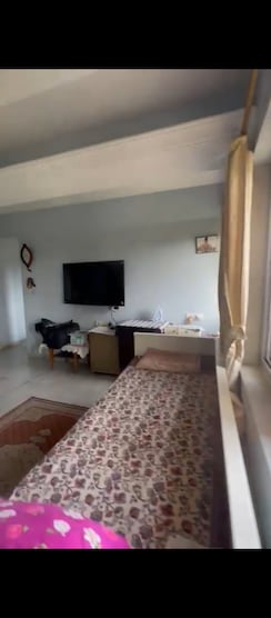 1 BHK Apartment For Sale in Meena Apartment Byculla