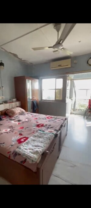 Bedroom in 1 BHK Apartment at Meena Apartment Byculla, Byculla – for Sale