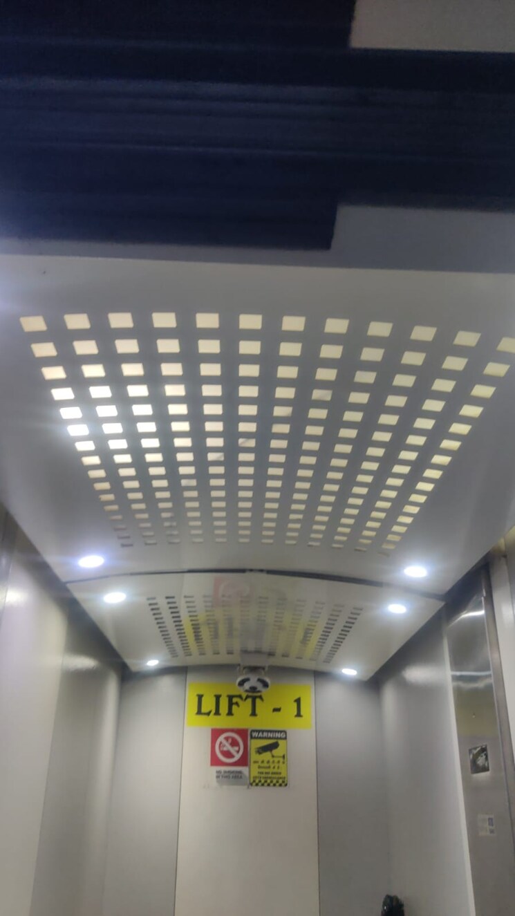 Other, sector 5 3.5 Bedroom 2000 Sq.Ft. Apartment In Sector 5 Panchkula 9479820