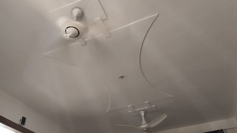 Bathroom, parklands 3 Bedroom 250 Sq.Yd. Builder Floor In Sector 85 Faridabad 9479776