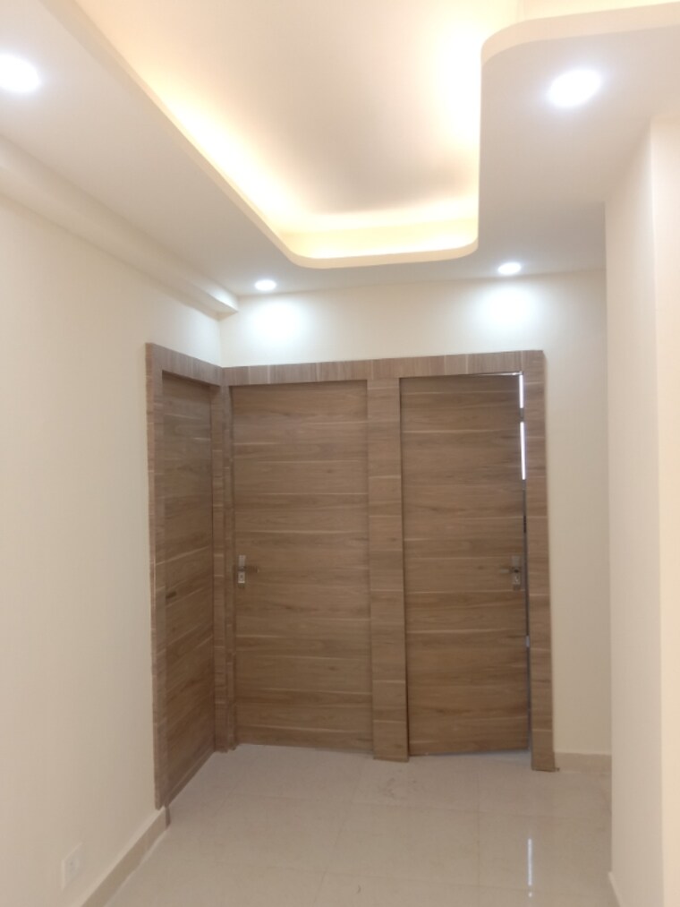 Room, signature-global-prime 2 Bedroom 834 Sq.Ft. Apartment In Sector 63a Gurgaon 9479811