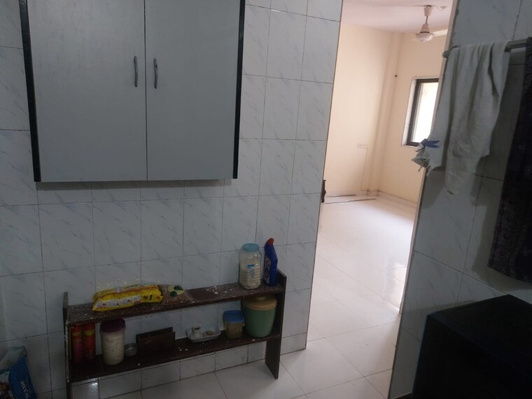 Bathroom, sector 15 kopar khairane 2 Bedroom 950 Sq.Ft. Apartment In Sector 15 Kopar Khairane Navi Mumbai 9479794