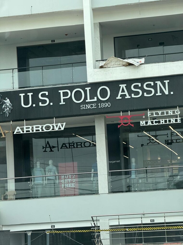Exterior View, uptown-insignia Commercial Showroom 1125 Sq.Ft. In International Airport Road Zirakpur 9479832