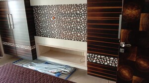 Furnished Amenities in 3 BHK Apartment at Sumer Trinity Towers, Prabhadevi – for Sale