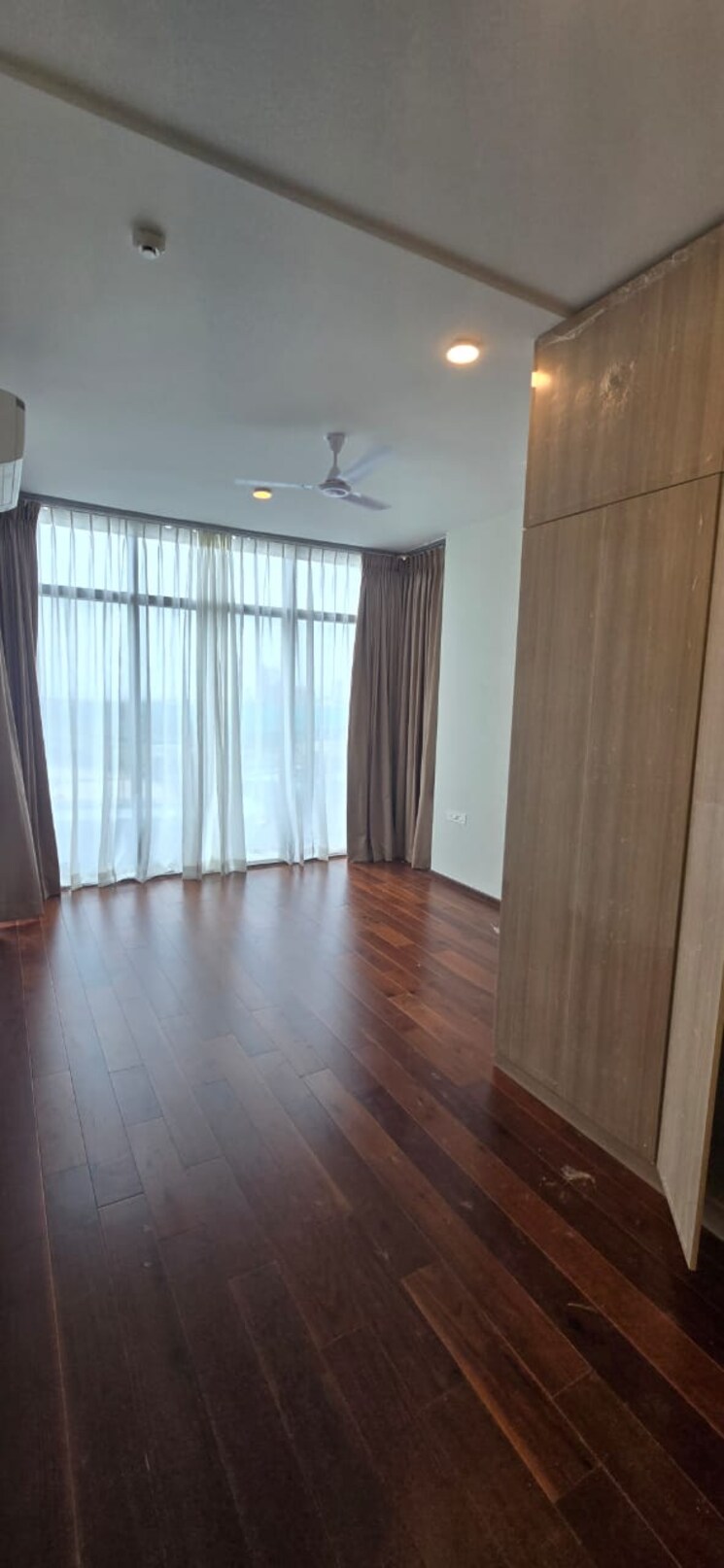 Room, piramal-mahalaxmi 3 Bedroom 1050 Sq.Ft. Apartment In Mahalaxmi Mumbai 9479860