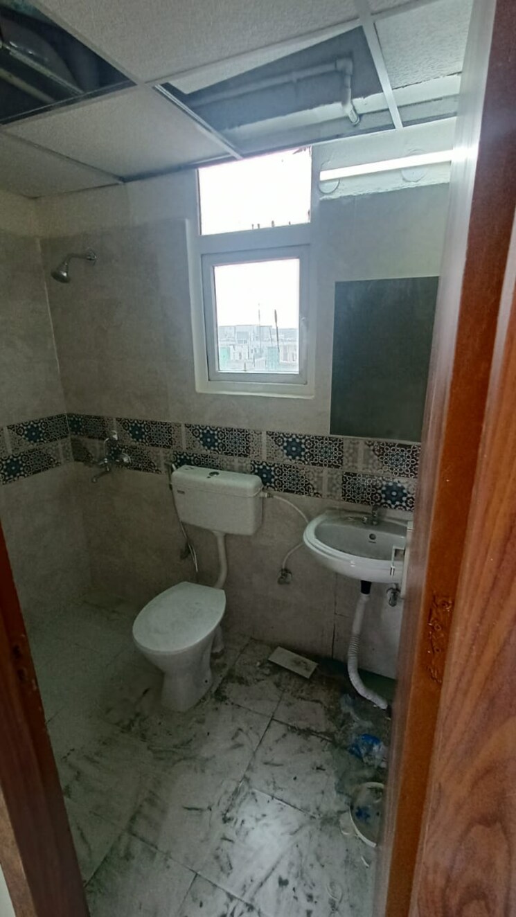 Bathroom, signature-global-prime 2 Bedroom 573 Sq.Ft. Apartment In Sector 63a Gurgaon 9479854