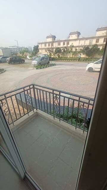 Balcony in 2 BHK Apartment at Signature Global Prime, Sector 63a – for Rent