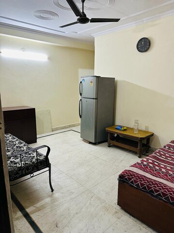 Bedroom in 1 BHK Builder Floor at Mehrauli – for Rent