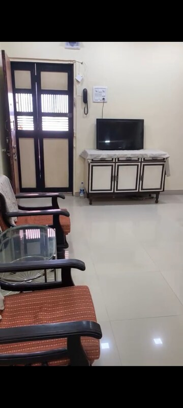 2 BHK Apartment For Rent in Vakola