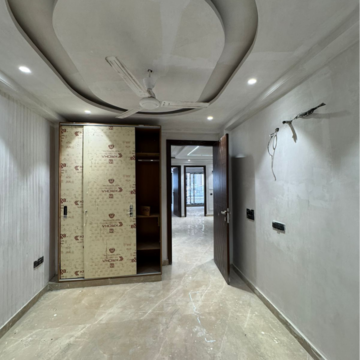 Room in 3 BHK Builder Floor at Chattarpur – for Sale