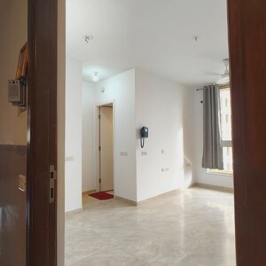 Room in 1 RK Apartment at Hiranandani Estate Solitaire C, Hiranandani Estate – for Rent