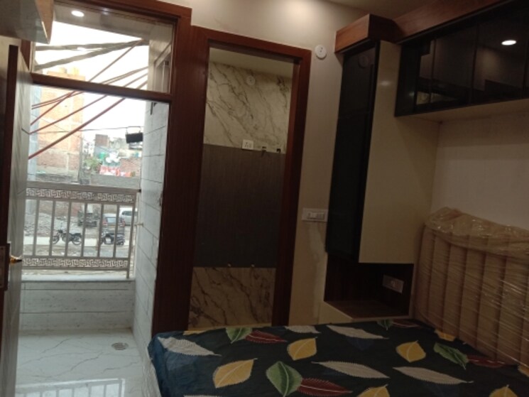 Living Room, dwarka mor 2 Bedroom 450 Sq.Ft. Builder Floor In Dwarka Mor Delhi 9479945