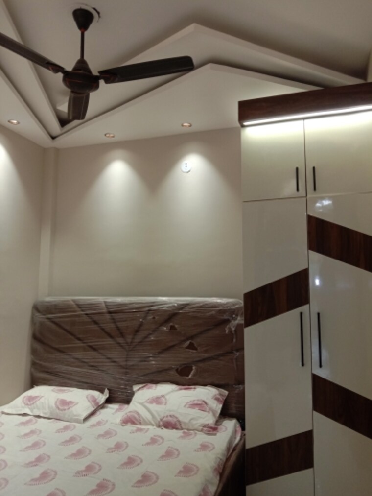 Bedroom, dwarka mor 2 Bedroom 450 Sq.Ft. Builder Floor In Dwarka Mor Delhi 9479945