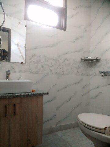 Bathroom in 2 BHK Builder Floor at New Rajinder Nagar – for Rent