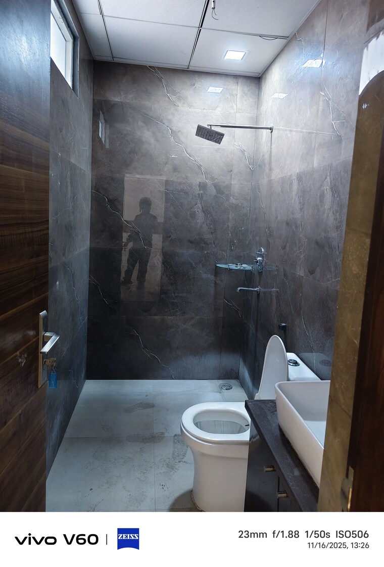 Bathroom, sector 36 2.5 Bedroom 1500 Sq.Ft. Independent House In Sector 36 Noida 9479954