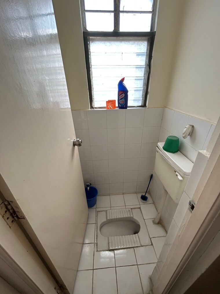 Bathroom, kumbare-township 2 Bedroom 1060 Sq.Ft. Apartment In Kothrud Pune 9479948