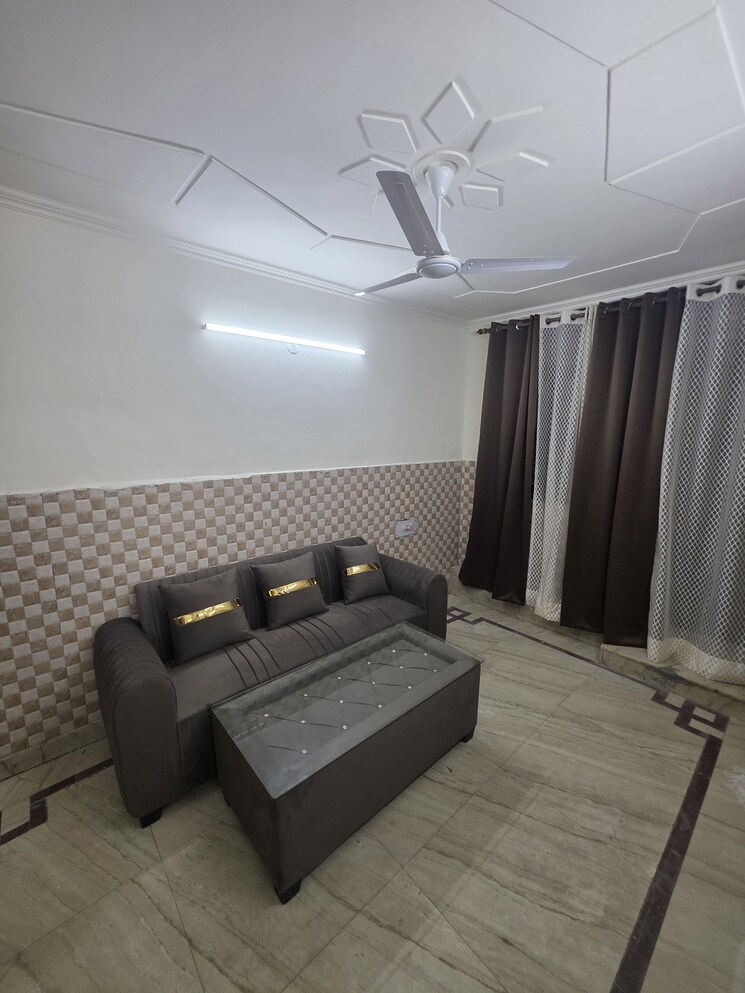 Bedroom, subhash nagar 1 Bedroom 500 Sq.Ft. Builder Floor In Subhash Nagar Delhi 9480006