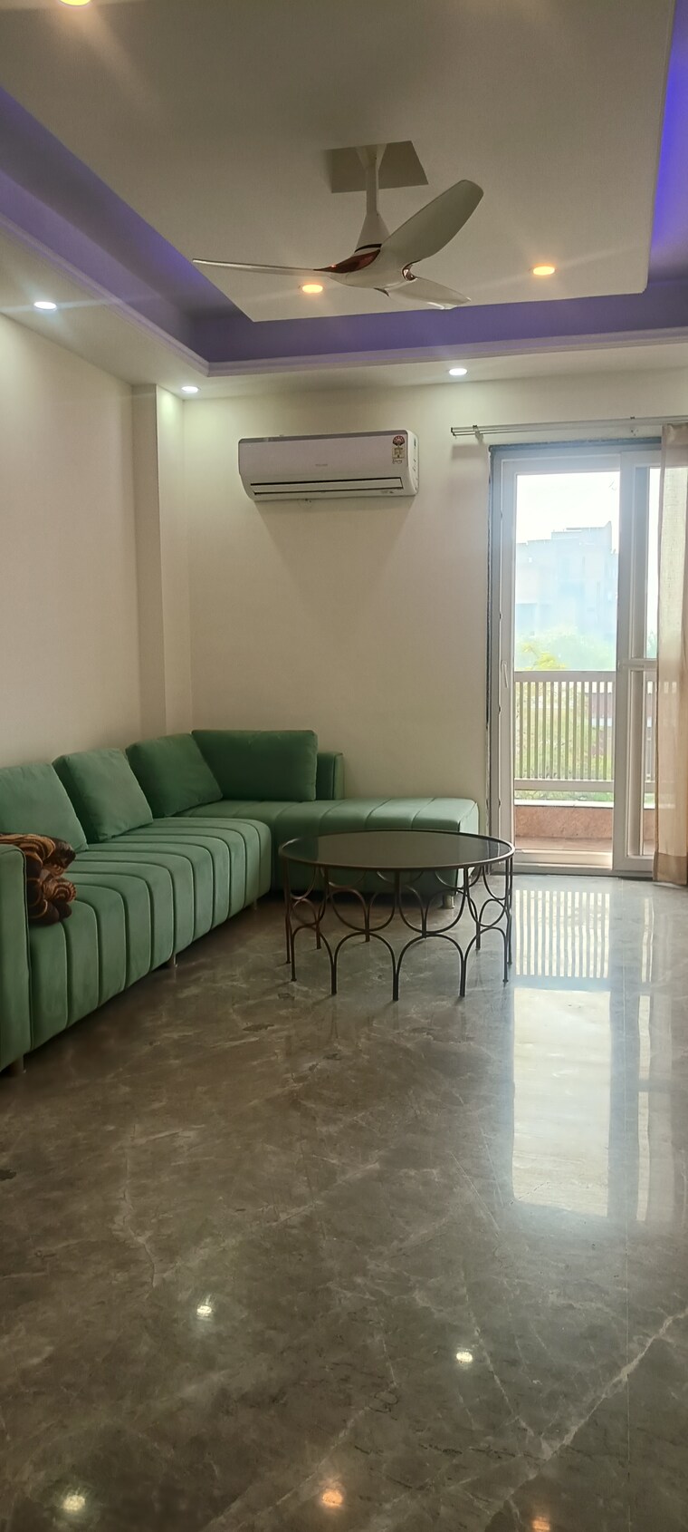 Balcony, sector 26 3.5 Bedroom 250 Sq.Mt. Villa In Sector 26 Noida 9480037