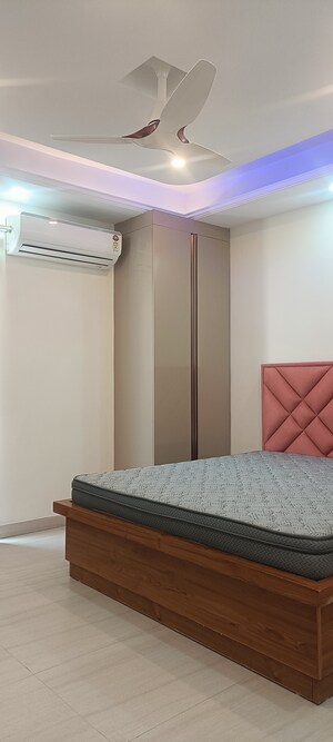 Bedroom in 3.5 BHK Villa at Sector 26 – for Rent