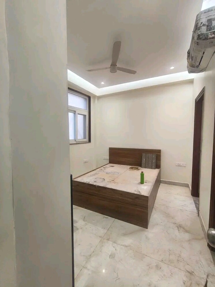 Bathroom, chattarpur 2 Bedroom 1000 Sq.Ft. Builder Floor In Chattarpur Delhi 9480082