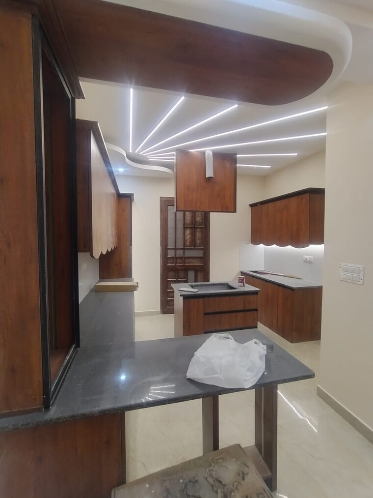 Kitchen, sahastradhara road 5 Bedroom 111 Sq.Yd. Builder Floor In Sahastradhara Road Dehradun 9480041