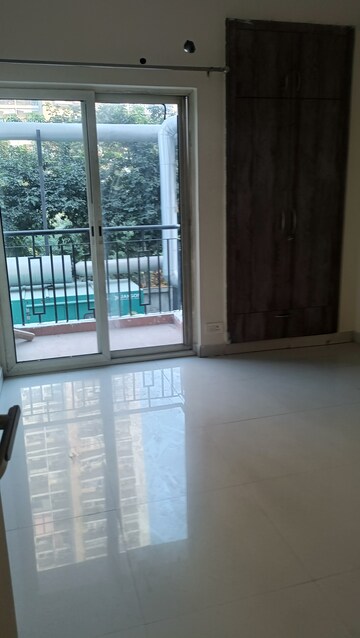 Room in 1 BHK Apartment at Maxblis Grand Wellington, Sector 75 – for Rent