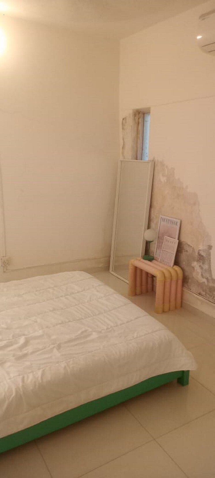 Bedroom, bandra west 1 Bedroom 500 Sq.Ft. Apartment In Bandra West Mumbai 9480057