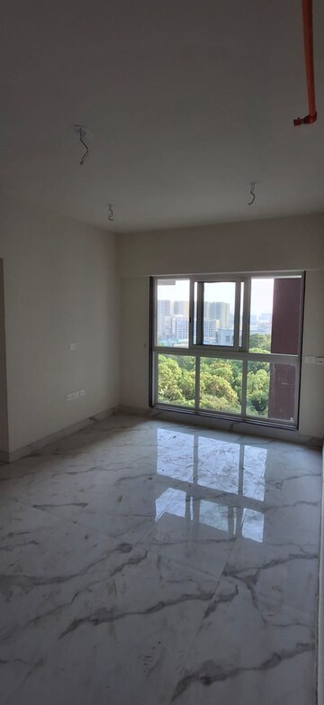 Room in 2 BHK Apartment at VKG Amazon, Andheri East – for Sale