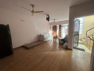 Living Room in 3 BHK Builder Floor at Kailash Hills – for Rent