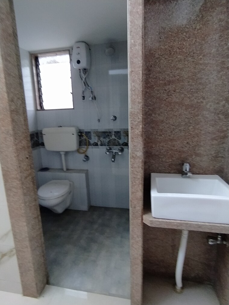 Bathroom, tiara-hills 1 Bedroom 575 Sq.Ft. Apartment In Mira Road Thane 9480371
