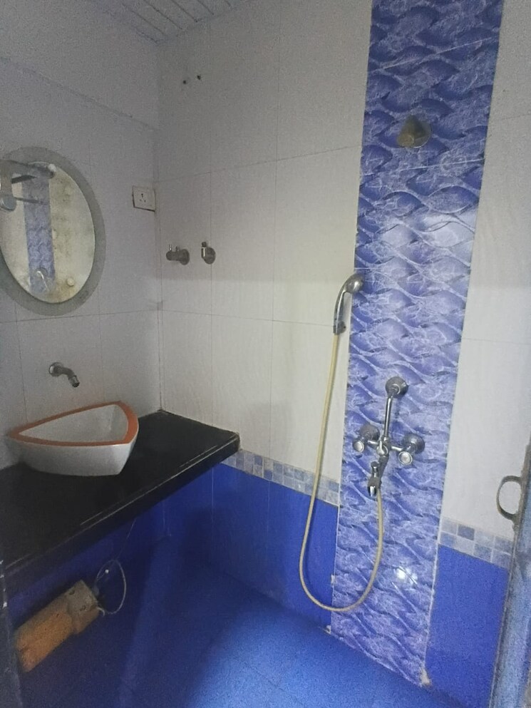 Bathroom, gokuldham-complex 2 Bedroom 1150 Sq.Ft. Apartment In Goregaon East Mumbai 9480426