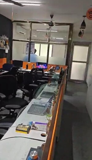  Office Space For Rent in Thacker Tower, Vashi Sector 17