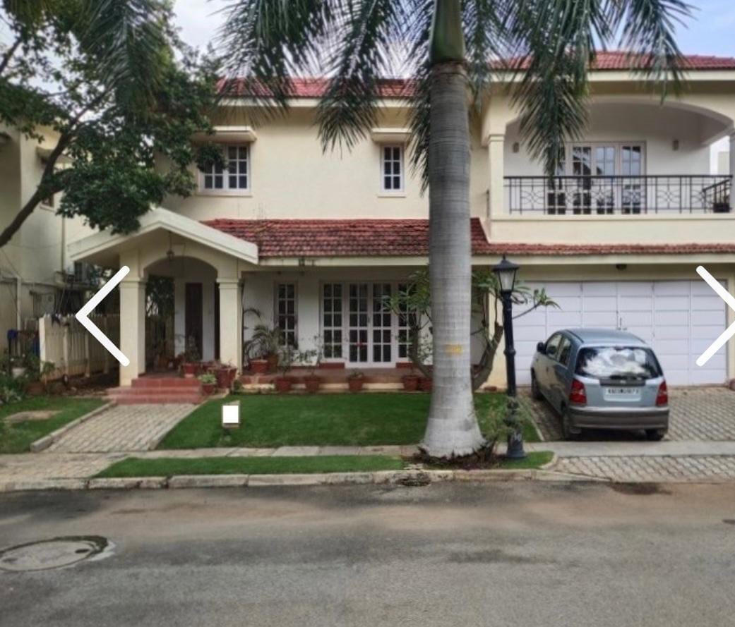 4 BHK + Servant Room Villa For Rent in Adarsh Vista