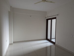 Room in 4 BHK Apartment at Azeagaia Botanica, Vrindavan Yojna – for Rent