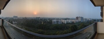 Master Bedroom in 4 BHK Apartment at Azeagaia Botanica, Vrindavan Yojna – for Rent