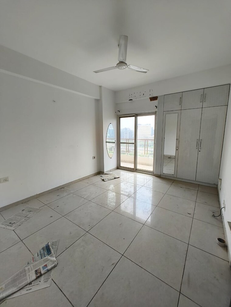 Bathroom, gulshan-vivante 4 Bedroom 2645 Sq.Ft. Apartment In Sector 137 Noida 9480615