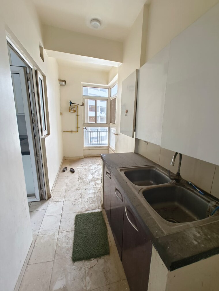 Kitchen, gulshan-vivante 4 Bedroom 2645 Sq.Ft. Apartment In Sector 137 Noida 9480615