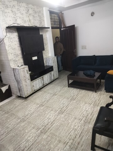 Living Room in 2 BHK Builder Floor at Sapphire Tower, Sector 104 – for Rent