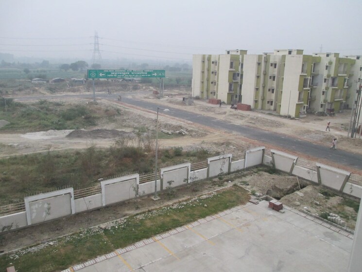 Exterior View, siddharth vihar 3 Bedroom 1650 Sq.Ft. Apartment In Siddharth Vihar Ghaziabad 9480687