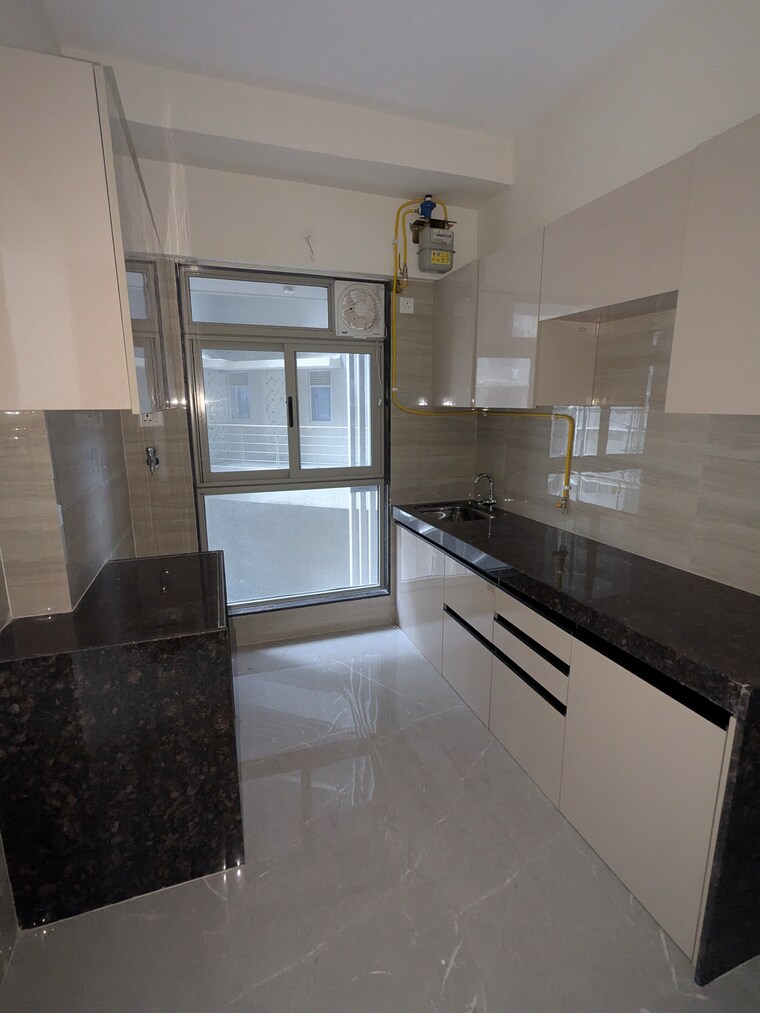 Kitchen, veena-smart-homes 1 Bedroom 393 Sq.Ft. Apartment In Kandivali West Mumbai 9480692