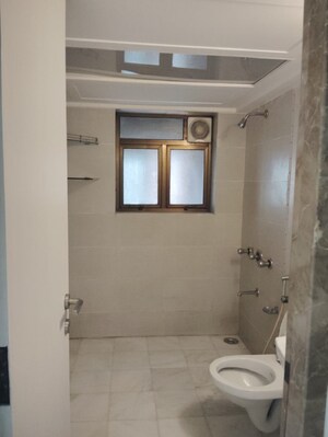 Bathroom in 4 BHK Apartment at Bandra West – for Rent