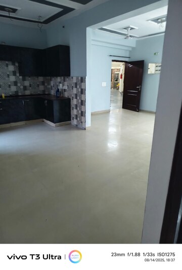 Room in 1 BHK Apartment at Maxblis Grand Wellington, Sector 75 – for Rent